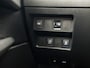 Nissan Qashqai 1.2 N-Connecta (PANORAMADAK, NAVIGATIE, 360 CAMERA, TREKHAAK, GETINT GLAS, SPORTSTOELEN, KEYLESS, PARKEERSENSOREN, CRUISE, NIEUWSTAAT)