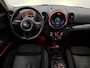 MINI Countryman Mini 1.5 One Chili Half leder, Parkeersensoren, Navoi, Keyless start, Stoelverwarming, Clima, Cruise control