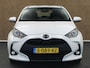 Mazda 2 Hybrid 1.5 Agile - ORIGINEEL NEDERLANDSE AUTO - CLIMATE CONTROL - APPLE CARPLAY/ANDROID AUTO - CRUISE CONTROL ADAPTIEF - KEYLESS ENTRY/START - STOELVERWARMING VOORSTOELEN - STUURWIELVERWARMING - ELEKTRISCHE RAMEN VOOR + ACHTER