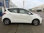 Hyundai i10 1.0i i-Drive/5drs/ 2e EIG/ dealeronderhouden/ 1jaar apk/ volle opties/ zeer nette auto.
