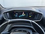 Peugeot e-208 EV GT - Line 50 kWh / Achteruitrijcamera / Apple Carplay & Android Auto / Adaptieve Cruise Control / Climate Control / Parkeersensoren Voor & Achter /