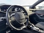 Peugeot e-208 EV GT - Line 50 kWh / Achteruitrijcamera / Apple Carplay & Android Auto / Adaptieve Cruise Control / Climate Control / Parkeersensoren Voor & Achter /