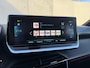 Peugeot e-208 EV GT - Line 50 kWh / Achteruitrijcamera / Apple Carplay & Android Auto / Adaptieve Cruise Control / Climate Control / Parkeersensoren Voor & Achter /