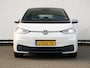 Volkswagen ID.3 First Plus 58 kWh 204 pk | SOH 90% | Camera | Stoel- en stuurverwarming | Steunhaak |  Keyless | Navigatie | Matrix LED | 19 inch Velgen