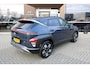 Hyundai Kona 1.6 GDI HEV Premium | 360 camera | Lederen bekleding | Elektrisch bedienbare voorstoelen | Automaat