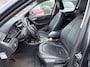 BMW X1 sDrive18i High Executive | LEDER | PARK SENS | STOELVERWARMING | LED | CLIMA | 19" LMV | NAVI | CRUSIE | PRACHTIGE STAAT!