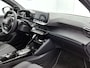 Peugeot 208 1.2 Hybrid GT 110pk Automaat | NIEUW | Snel Leverbaar | 4.600,- VOORRAAD KORTING | Navigatie | Climate Control | Adaptieve Cruise Control | Camera/Parkeersensoren Voor + Achter | LED | 17" Lichtmetalen Velgen | Keyless Entry/Start | Dodehoek Detectie | Apple Carplay/Android Auto |