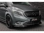 Mercedes-Benz Vito 215PK JB- EDITION FULL BLACK / AMG / SPOILER / VERLAGINGSVEREN / NAVIGATIE / CLIMATE CONTROL / TREKHAAK / CRUIS
