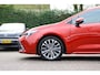 Toyota Corolla Touring Sports 1.8 Hybrid First Edition | NL-AUTO! | 1E EIGENAAR! | CAMERA | NAVI | ADAPT CRUISE | PARK SENS V+A | STOELVERWARMING | PRACHTIGE STAAT!