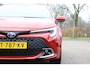 Toyota Corolla Touring Sports 1.8 Hybrid First Edition | NL-AUTO! | 1E EIGENAAR! | CAMERA | NAVI | ADAPT CRUISE | PARK SENS V+A | STOELVERWARMING | PRACHTIGE STAAT!