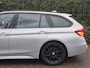 BMW 3-Serie Touring 320i M Sport Edition Apple CarPlay dig.cluster Camera Breedset M velgen NAP Rijklaar 320i M Sport Edition
