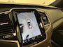 Volvo XC90 2.0 T8 AWD U. Bright | Luchtvering | B&W | Massage | Trekhaak