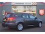 Ford Focus Wagon 1.0 Titanium nw. distributie 12 mnd. gar. trekhaak.