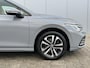 Volkswagen Golf 1.0 TSI Life Business / Climate Control / Navigatie / Cruise Control / Stoel & Stuurwiel verwarming Voorzijde /