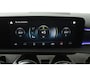 Mercedes-Benz A-klasse 180 Business Solution Luxury (SFEERVERLICHTING, STOELVERWARMING, 1e EIGENAAR, ACHTERUITRIJCAMERA)