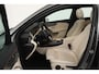 Mercedes-Benz A-klasse 180 Business Solution Luxury (PANORAMADAK, SFEERVERLICHTING, CAMERA, LEDER, 1e EIGENAAR)