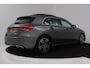 Mercedes-Benz A-klasse 180 Business Solution Luxury (PANORAMADAK, SFEERVERLICHTING, CAMERA, LEDER, 1e EIGENAAR)