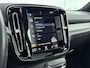 Volvo XC40 1.5 T5 Recharge R-Design Expression | Climate Pack | Cruise Control | Navigatie | Lichtmetalen velgen 18"| Panorama-Dak