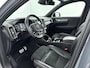 Volvo XC40 1.5 T5 Recharge R-Design Expression | Climate Pack | Cruise Control | Navigatie | Lichtmetalen velgen 18"| Panorama-Dak