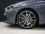 BMW 1-Serie M135i xDrive M Sport [SCHUIFKANTELDAK, ADAPTIVE CRUISE CONTROL, APPLE CARPLAY, ANDROID AUTO, HUD, ACHTERUITRIJCAMERA, PDC V+A, STOELVERWARMING, STUURVERWARMING, BMW LED, NIEUWSTAAT]