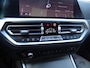 BMW 3-Serie 330e High Executive M-SPORT | SPORT INTERIEUR | NAVIGATIE | PANORAMADAK | CAMERA | ELEKTRISCHE STOELEN | PARKEERSENSOREN| STOELVERWARMING | PARKEERSENSOREN | LEDER |