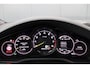 Porsche Cayenne 3.0 E-Hybrid SportDesign | panoramadak | achterasbesturing | 360 camera | softclose | luchtvering | sportchrono