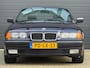 BMW 3-Serie E36 320i Cabriolet Executive | origineel NL auto | 6-cilinder | Youngtimer, ook na 01-01-2027! | Bijtellingsvriendelijk! |