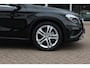 Mercedes-Benz GLA 200 Prestige / Trekhaak / Navigatie / Parkeerhulp V+A / 18'' / Half leder / Elektr. bestuurdersstoel / Climate Control / Stoelverwarming / Cruise Control