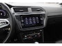 Volkswagen Tiguan 1.5 TSI R-Line Business+ / Trekhaak / Panoramadak / Camera / Leder / 20'' / CarPlay / Virtual Cockpit / Matrix LED / Stoel+Stuurverwarming / Dodehoek / DAB / ACC