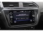 Volkswagen Tiguan 1.5 TSI R-Line Business+ / Trekhaak / Panoramadak / Camera / Leder / 20'' / CarPlay / Virtual Cockpit / Matrix LED / Stoel+Stuurverwarming / Dodehoek / DAB / ACC