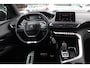 Peugeot 5008 1.6 e-THP GT-Line 7p. / Camera / Half leder / 18'' / Virtual Cockpit / Dodehoek / LED Koplampen / Navigatie / Stoelverwarming / DAB / Cruise Control