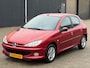 Peugeot 206 1.4 Air-line 2 AIRCO 5DEURS PDC SCHUIFDAK LICHTMETALEN WIELEN