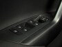 Volkswagen Polo Life Edition | 'App-Connect' smartphone integratie | Buitenspiegels elektrisch instel- verwarm- en inklapbaar | Parkeersensoren voor en achter (Park Distance Control)