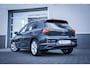 Volkswagen Golf Life Edition eHybrid | 'App-Connect' draadloze smartphone integratie | Achterbank in ongelijke delen neerklapbaar incl. middenarmsteun en doorlaadmogelijkheid | Afstandscontrolesysteem (Front Assist)