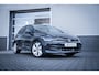 Volkswagen Golf Life Edition eHybrid | 'App-Connect' draadloze smartphone integratie | Achterbank in ongelijke delen neerklapbaar incl. middenarmsteun en doorlaadmogelijkheid | Afstandscontrolesysteem (Front Assist)
