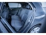 Volkswagen Golf Life Edition eHybrid | 'App-Connect' draadloze smartphone integratie | Achterbank in ongelijke delen neerklapbaar incl. middenarmsteun en doorlaadmogelijkheid | Afstandscontrolesysteem (Front Assist)