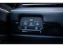 Volkswagen ID.7 Tourer Pro Limited Edition Inclusief €2000,- inruilvoordeel | Trekhaak inklapbaar | Achterbank in ongelijke delen neerklapbaar incl. middenarmsteun en doorlaadmogelijkheid | Afstandscontrolesysteem (Front Assist), met voetgangers- en fietsersherkenning | Airconditioning automatisch, 2-zone (Climatronic)