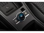 Volkswagen T-Roc Life First Edition Inclusief €2000,- inruilvoordeel  | 'App-Connect' draadloze smartphone integratie | Automatische afstandsregeling (Adaptive Cruise Control) | Buitenspiegels elektrisch instel-, verwarm- en inklapbaar