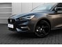 SEAT Leon Sportstourer FR Business - eHybrid | Trekhaak | Black Pakket | App-Connect | ACC | Achteruitrijcamera | 18'' LMV' | Achterspoiler | Achteruitrijcamera | Automatisch dimmende binnenspiegel