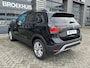 Volkswagen T-Cross Life Edition | 'App-Connect' draadloze smartphone integratie | Achterlichten LED | Afstandscontrolesysteem (Front Assist)