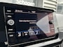 Volkswagen T-Cross Life Edition | 'App-Connect' draadloze smartphone integratie | Achterlichten LED | Afstandscontrolesysteem (Front Assist)