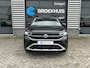 Volkswagen T-Cross Life Edition | 'App-Connect' draadloze smartphone integratie | Achterlichten LED | Afstandscontrolesysteem (Front Assist)
