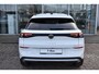 Volkswagen T-Roc Life First Edition Inclusief €2000,- inruilvoordeel | CAMERA | VIRTUAL COCKPIT | APP. CONNECT | ADAPT. CRUISE | 17 INCH | LED | CLIMATE CONTROL