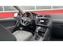 Volkswagen Tiguan 1.5 TSI Life Business KEYLESS / FULL LED / STOELVERW / STUURVERW / NAVI / CARPLAY / CLIMA / PDC / NL-AUTO