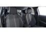 Peugeot 208 Allure | 16" Lichtmetalen velgen 'ELBORN' | Climate Control | Dashboard en deurpanelen in kunststof met carboneffect
