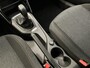Peugeot 208 Style | Dashboard en deurpanelen in kunststof met carboneffect | Ecoled koplampen | Elektrisch verstelbare en verwarmbare buitenspiegels
