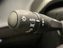 Peugeot 208 Style | Dashboard en deurpanelen in kunststof met carboneffect | Ecoled koplampen | Elektrisch verstelbare en verwarmbare buitenspiegels
