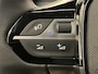 Peugeot 208 Style | Dashboard en deurpanelen in kunststof met carboneffect | Ecoled koplampen | Elektrisch verstelbare en verwarmbare buitenspiegels