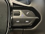 Peugeot 208 Style | Dashboard en deurpanelen in kunststof met carboneffect | Ecoled koplampen | Elektrisch verstelbare en verwarmbare buitenspiegels