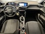 Peugeot 208 Style | Dashboard en deurpanelen in kunststof met carboneffect | Ecoled koplampen | Elektrisch verstelbare en verwarmbare buitenspiegels